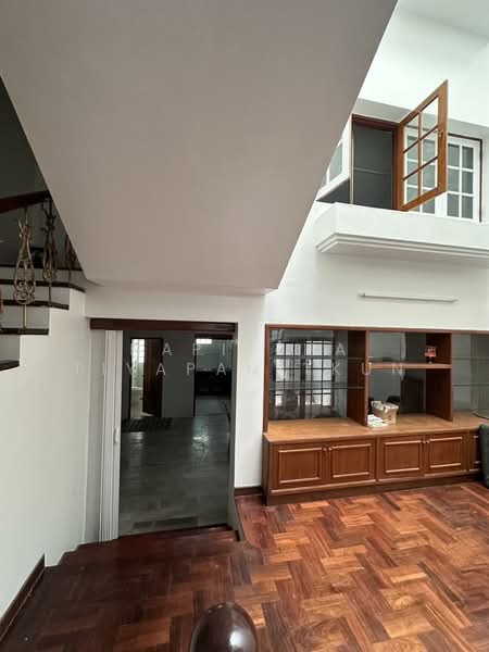 Sri Krung Rama 3 Estate, Bangkok, พระราม 3, Chong Nonsi, Yan Nawa, Bangkok, 5 Bedrooms, 400 sqm, Townhouse For Rent, by Napittha Tiyapanitkun, 500165545 - DDproperty.com