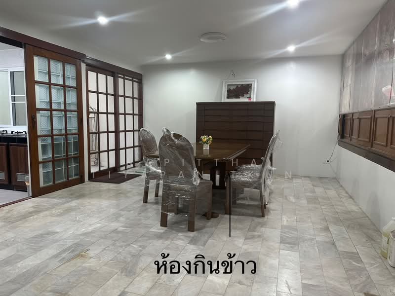 Sri Krung Rama 3 Estate, Bangkok, พระราม 3, Chong Nonsi, Yan Nawa, Bangkok, 5 Bedrooms, 400 sqm, Townhouse For Rent, by Napittha Tiyapanitkun, 500165545 - DDproperty.com
