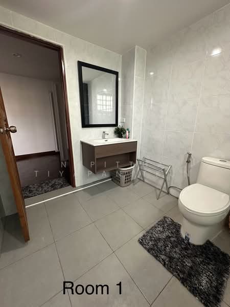 Sri Krung Rama 3 Estate, Bangkok, พระราม 3, Chong Nonsi, Yan Nawa, Bangkok, 5 Bedrooms, 400 sqm, Townhouse For Rent, by Napittha Tiyapanitkun, 500165545 - DDproperty.com