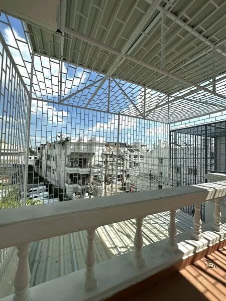 Sri Krung Rama 3 Estate, Bangkok, พระราม 3, Chong Nonsi, Yan Nawa, Bangkok, 5 Bedrooms, 400 sqm, Townhouse For Rent, by Napittha Tiyapanitkun, 500165545 - DDproperty.com