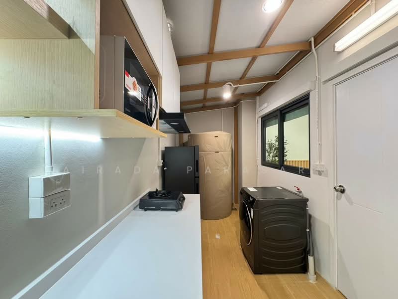 PLEX Onnut - Wongwaen, Bangkok, Sukhaphiban 2 Road, Dok Mai, Prawet, Bangkok, 3 Bedrooms, 150 sqm, Townhouse For Rent, by Airada Parasarn, 500165549 - DDproperty.com