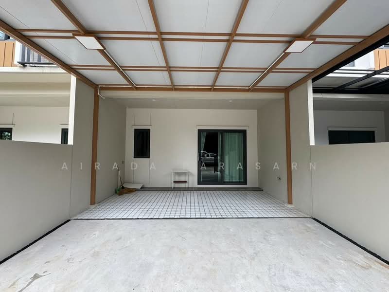 PLEX Onnut - Wongwaen, Bangkok, Sukhaphiban 2 Road, Dok Mai, Prawet, Bangkok, 3 Bedrooms, 150 sqm, Townhouse For Rent, by Airada Parasarn, 500165549 - DDproperty.com
