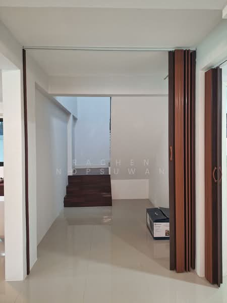 Sammakon Ramkhamhaeng, Bangkok, Ramkhamhaeng Road, Saphan Sung, Saphan Sung, Bangkok, 3 Bedrooms, 160 sqm, Single Detached House For Rent, by Rachen Nopsuwan, 500165553 - DDproperty.com