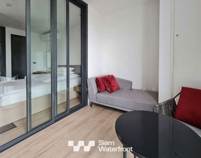 EDGE Central Pattaya, Chon Buri (Pattaya), Pattaya Sai Song, Bang Lamung, Bang Lamung (Pattaya), Chon Buri (Pattaya), 1 Bedroom, 30 sqm, Condo For Sale, by Ratchawan Huang, 500165554 - DDproperty.com