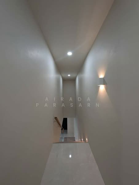 บ้านเดี่ยว ซอยลาซาล 43, กรุงเทพ, บางนาใต้, บางนา, กรุงเทพ, 240 ตร.ม., บ้านเดี่ยว ให้เช่า, โดย Airada Parasarn, 500165560 - DDproperty.com