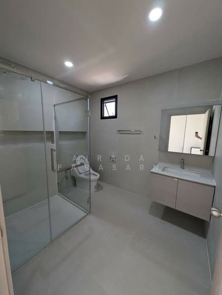 บ้านเดี่ยว ซอยลาซาล 43, กรุงเทพ, บางนาใต้, บางนา, กรุงเทพ, 240 ตร.ม., บ้านเดี่ยว ให้เช่า, โดย Airada Parasarn, 500165560 - DDproperty.com