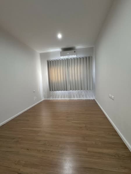 Baan Klang Muang Rama 9-Krungthep Kreetha, Bangkok, Soi Kanchanaphisek 23, Saphan Sung, Saphan Sung, Bangkok, 3 Bedrooms, 152 sqm, Townhouse For Rent, by Airada Parasarn, 500165571 - DDproperty.com