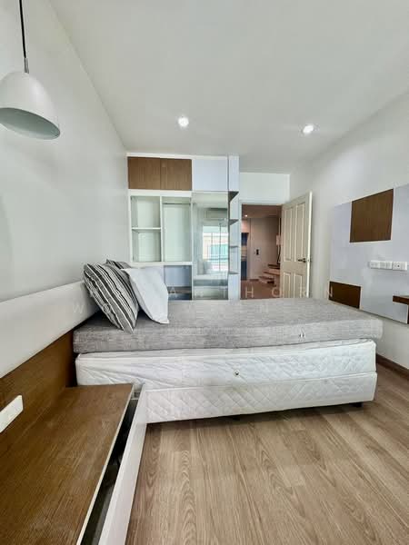 Villette City Pattanakarn 38, Bangkok, Phatthanakan Road, Prawet, Prawet, Bangkok, 3 Bedrooms, 300 sqm, Townhouse For Sale, by Thananthorn Wongvarnkaseam, 500165583 - DDproperty.com