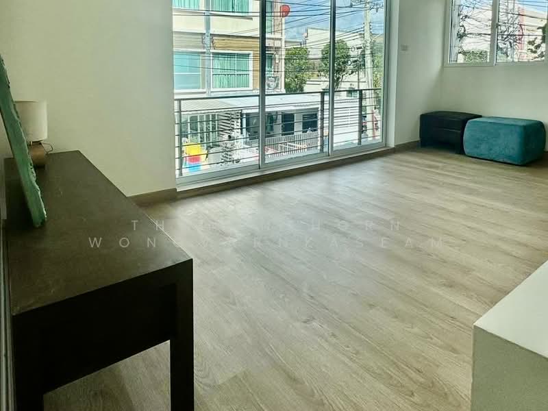 Villette City Pattanakarn 38 : วิลเลต ซิตี้ พัฒนาการ 38, กรุงเทพ, ถนนพัฒนาการ, ประเวศ, ประเวศ, กรุงเทพ, 300 ตร.ม., ทาวน์เฮ้าส์ ขาย, โดย Thananthorn Wongvarnkaseam, 500165583 - DDproperty.com