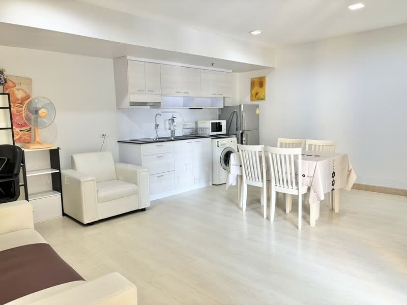 My Resort Bangkok, Bangkok, 1724 Petchaburi Road, Bang Kapi, Huai Khwang, Bangkok, 1 Bedroom, 19 sqm, Condo For Rent, by Nuttanun Weerasathapanakul, 500165589 - DDproperty.com