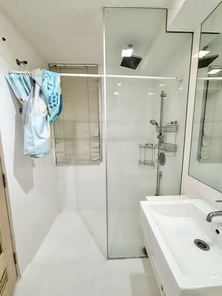 My Resort Bangkok, Bangkok, 1724 Petchaburi Road, Bang Kapi, Huai Khwang, Bangkok, 1 Bedroom, 19 sqm, Condo For Rent, by Nuttanun Weerasathapanakul, 500165589 - DDproperty.com