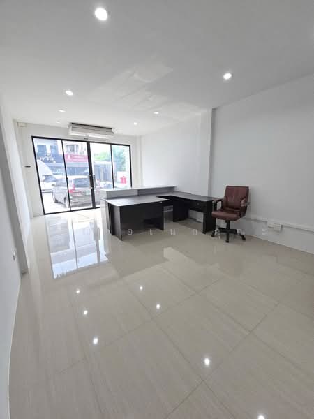 ให้เช่า, Bangkok, Sai Kong Din, Khlong Sam Wa, Bangkok, , 230 sqm, Shophouse For Rent, by อรุณ อเนกคุณะ, 500165590 - DDproperty.com