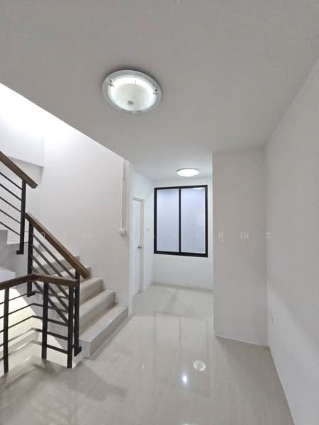 ให้เช่า, Bangkok, Sai Kong Din, Khlong Sam Wa, Bangkok, , 230 sqm, Shophouse For Rent, by อรุณ อเนกคุณะ, 500165590 - DDproperty.com