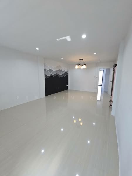 ให้เช่า, Bangkok, Sai Kong Din, Khlong Sam Wa, Bangkok, , 230 sqm, Shophouse For Rent, by อรุณ อเนกคุณะ, 500165590 - DDproperty.com