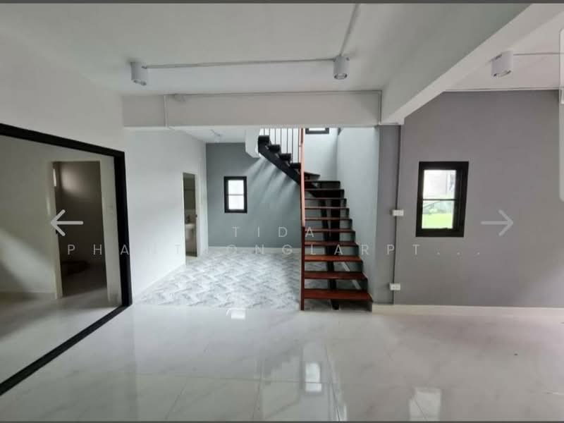 Office or detached house for rent in Chokchai 4, near Chokchai 4 BTS station., Bangkok, Lat Phrao, Lat Phrao, Bangkok, , 180 sqm, Office Space For Rent, by Tida phanthonglarptawee, 500165597 - DDproperty.com