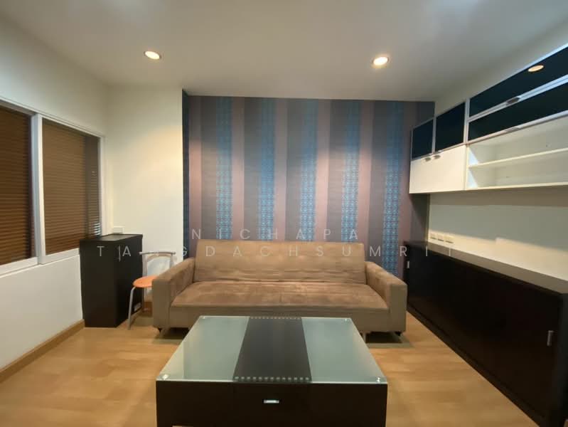 Life @ Ratchada, Bangkok, 36 Soi Lat Phrao 36, Chan Kasem, Chatuchak, Bangkok, 1 Bedroom, 41 sqm, Condo For Rent, by Nichapa Tangdachsumrit, 500165600 - DDproperty.com