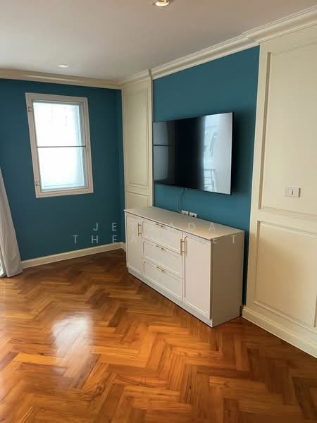 Serene Place Sukhumvit 24, Bangkok, 9 Soi Sukhumvit 24, Sukhumvit Road, Khong Tan, Khlong Toei, Bangkok, 2 Bedrooms, 109 sqm, Condo For Rent, by Jetsada Theamphet, 500165613 - DDproperty.com