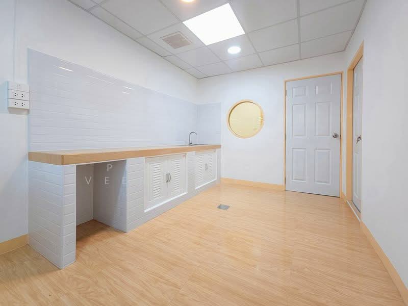 Baan Pruksa 49/2 Bangyai-Kaewin, Nonthaburi, Soi Kaew In 11, Sao Thong Hin Bang Yai, Nonthaburi Province, Sao Thong Hin, Bang Yai, Nonthaburi, 4 Bedrooms, 190 sqm, Townhouse For Sale, by Poonyaporn Veerabulyarit, 500165616 - DDproperty.com