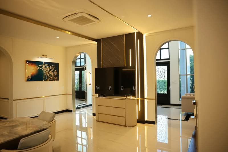 Perfect Masterpiece Rama 9-Krungthep Kreetha, Bangkok, Srinakarin - Romklao Road, Khlong Song Ton Nun, Lat Krabang, Bangkok, 10+ Bedrooms, 700 sqm, Single Detached House For Rent, by Adisorn Ploymeerassamee, 500165621 - DDproperty.com