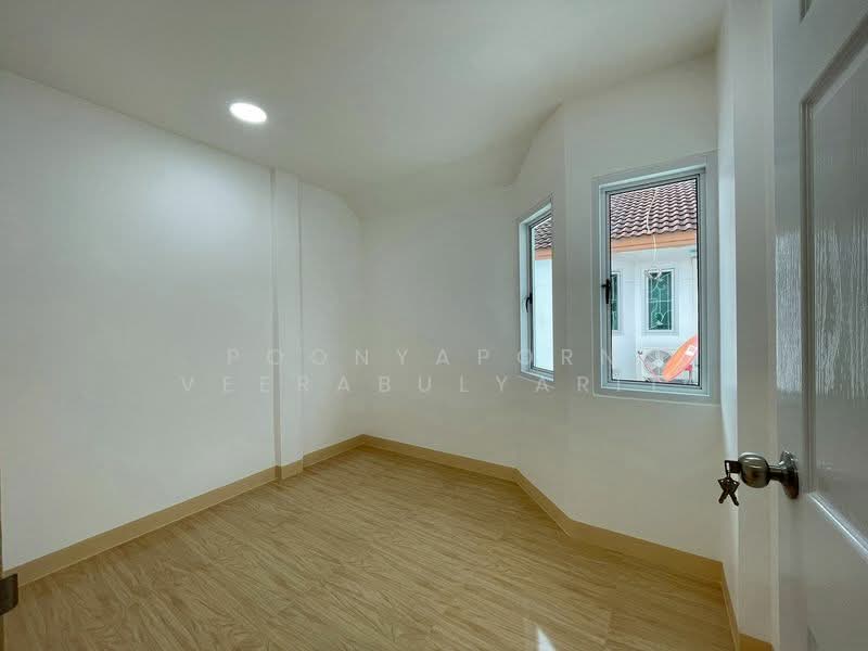 Supalai Ville Wongwaen Pinklao-Rama 5, Nonthaburi, Sala Klang, Bang Kruai, Nonthaburi, 4 Bedrooms, 176 sqm, Townhouse For Sale, by Poonyaporn Veerabulyarit, 500165634 - DDproperty.com