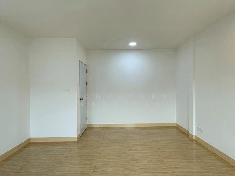 Supalai Ville Wongwaen Pinklao-Rama 5, Nonthaburi, Sala Klang, Bang Kruai, Nonthaburi, 4 Bedrooms, 176 sqm, Townhouse For Sale, by Poonyaporn Veerabulyarit, 500165634 - DDproperty.com