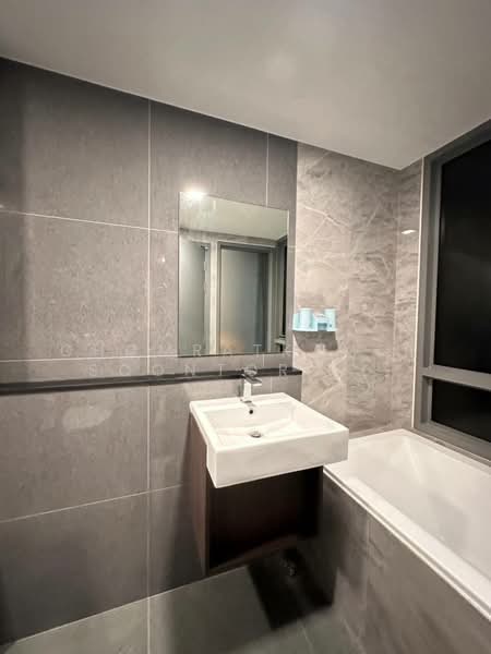 Quintara Phume Sukhumvit 39, Bangkok, 73 Soi Sukhumvit 39, Khlong Tan Nua, Watthana, Bangkok, 2 Bedrooms, 54 sqm, Condo For Sale, by Chomratkamol Soontorntarawong (Gor), 500165638 - DDproperty.com