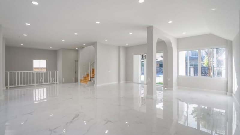 Parinyada Laset-Nawamin Chaem Chan, Bangkok, นวมินทร์ 111, Khlong Kum, Bueng Kum, Bangkok, 3 Bedrooms, 210 sqm, Single Detached House For Sale, by Artitaya Gaiyar, 500165656 - DDproperty.com