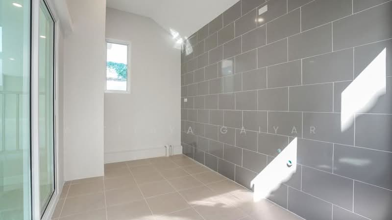 Parinyada Laset-Nawamin Chaem Chan, Bangkok, นวมินทร์ 111, Khlong Kum, Bueng Kum, Bangkok, 3 Bedrooms, 210 sqm, Single Detached House For Sale, by Artitaya Gaiyar, 500165656 - DDproperty.com