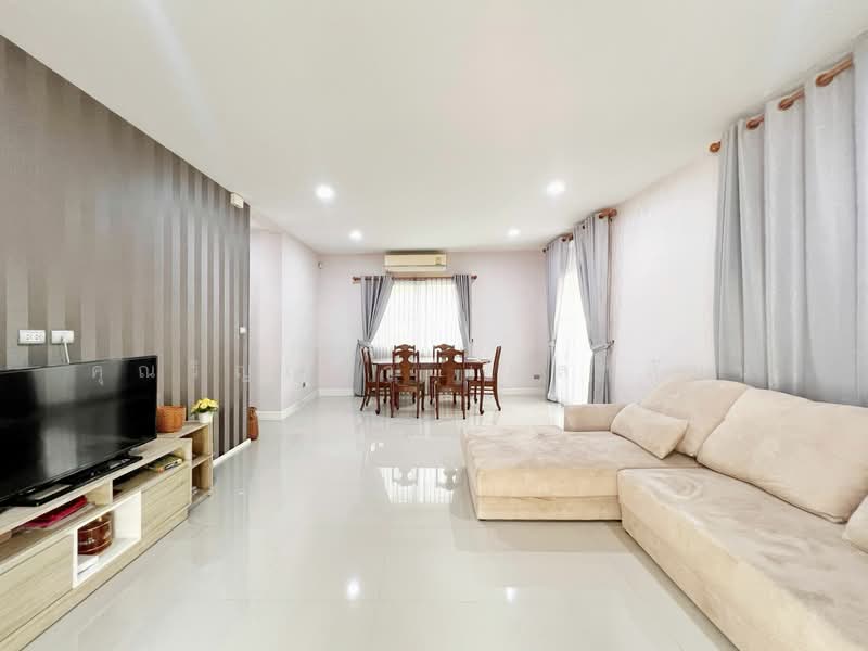 เพอร์เฟค เพลส รามคำแหง-สุวรรณภูมิ 3 / Perfect Place Ramkhamhaeng-Suvarnabhumi 3, กรุงเทพ, วัดอรุณ, บางกอกใหญ่, กรุงเทพ, 130 ตร.ม., บ้านเดี่ยว ขาย, โดย คุณวิญญุดา เหล่าสันน์, 500165658 - DDproperty.com