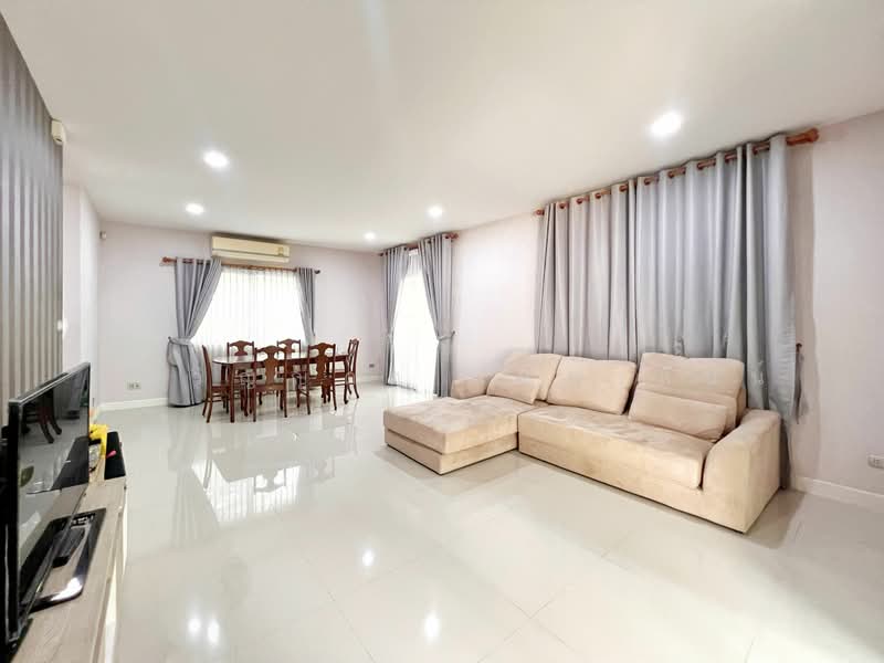 Perfect Place Ramkhamhaeng-Suvarnabhumi 3, Bangkok, Wat Arun, Bangkok Yai, Bangkok, 3 Bedrooms, 130 sqm, Single Detached House For Sale, by คุณวิญญุดา เหล่าสันน์, 500165658 - DDproperty.com