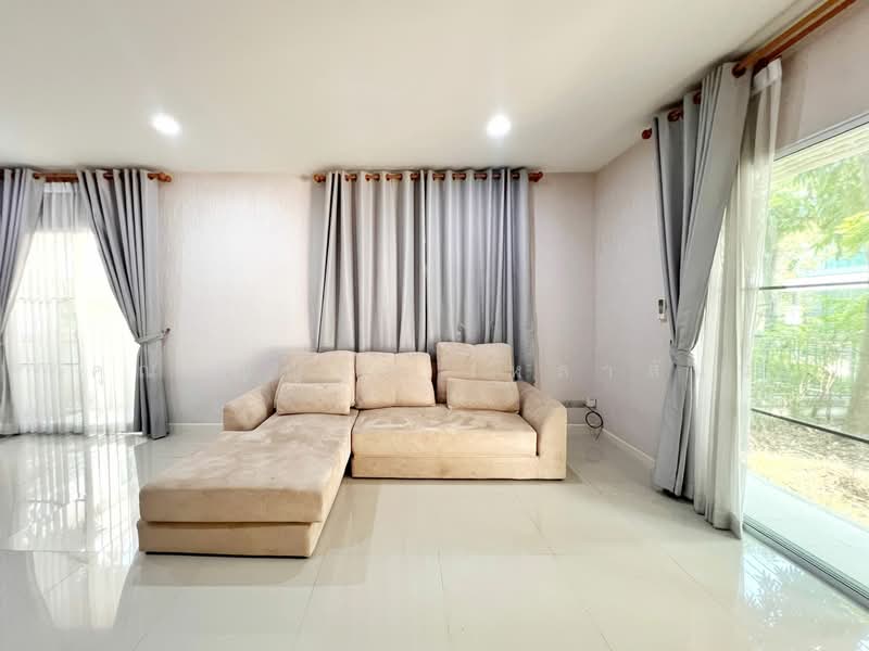 Perfect Place Ramkhamhaeng-Suvarnabhumi 3, Bangkok, Wat Arun, Bangkok Yai, Bangkok, 3 Bedrooms, 130 sqm, Single Detached House For Sale, by คุณวิญญุดา เหล่าสันน์, 500165658 - DDproperty.com