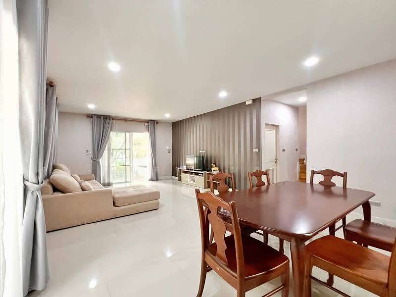 เพอร์เฟค เพลส รามคำแหง-สุวรรณภูมิ 3 / Perfect Place Ramkhamhaeng-Suvarnabhumi 3, กรุงเทพ, วัดอรุณ, บางกอกใหญ่, กรุงเทพ, 130 ตร.ม., บ้านเดี่ยว ขาย, โดย คุณวิญญุดา เหล่าสันน์, 500165658 - DDproperty.com