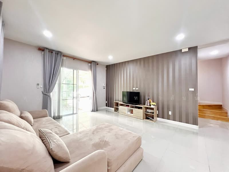 เพอร์เฟค เพลส รามคำแหง-สุวรรณภูมิ 3 / Perfect Place Ramkhamhaeng-Suvarnabhumi 3, กรุงเทพ, วัดอรุณ, บางกอกใหญ่, กรุงเทพ, 130 ตร.ม., บ้านเดี่ยว ขาย, โดย คุณวิญญุดา เหล่าสันน์, 500165658 - DDproperty.com