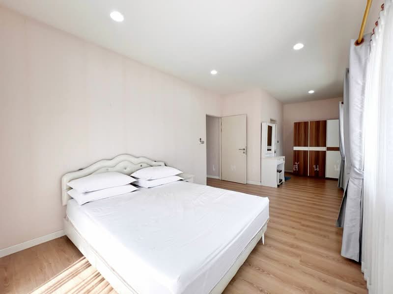 Perfect Place Ramkhamhaeng-Suvarnabhumi 3, Bangkok, Wat Arun, Bangkok Yai, Bangkok, 3 Bedrooms, 130 sqm, Single Detached House For Sale, by คุณวิญญุดา เหล่าสันน์, 500165658 - DDproperty.com