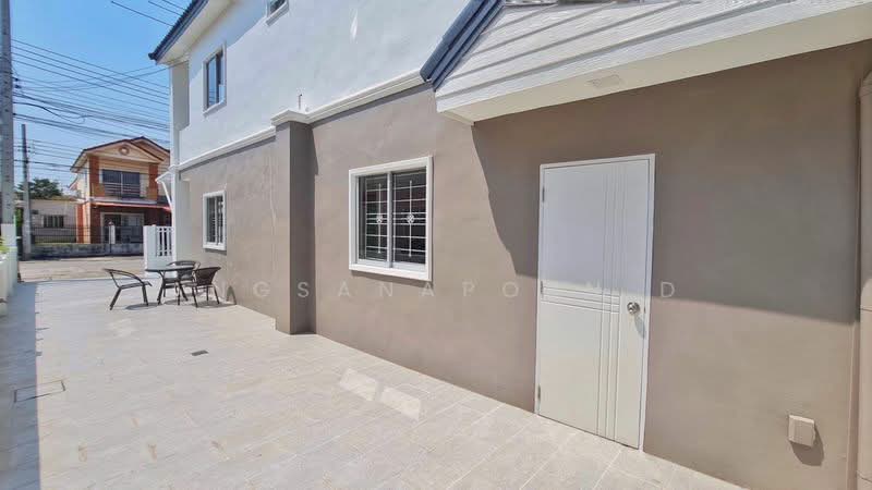 สิวารัตน์ 9, Nonthaburi, Bang Bua Thong, Bang Bua Thong, Nonthaburi, 4 Bedrooms, 110 sqm, Semi-Detached House (Twin House) For Sale, by Angsanaporn D, 500165677 - DDproperty.com