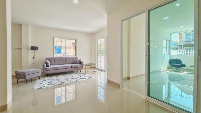 สิวารัตน์ 9, Nonthaburi, Bang Bua Thong, Bang Bua Thong, Nonthaburi, 4 Bedrooms, 110 sqm, Semi-Detached House (Twin House) For Sale, by Angsanaporn D, 500165677 - DDproperty.com