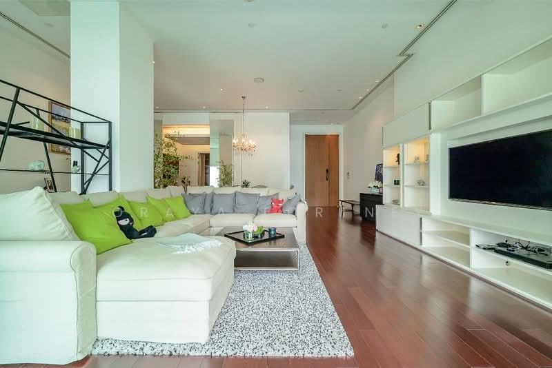 Le Raffine Sukhumvit 39, Bangkok, Soi Sukhumvit 39, Khlong Tan Nua, Watthana, Bangkok, 3 Bedrooms, 237 sqm, Condo For Rent, by Oraya Fortney, 500165696 - DDproperty.com