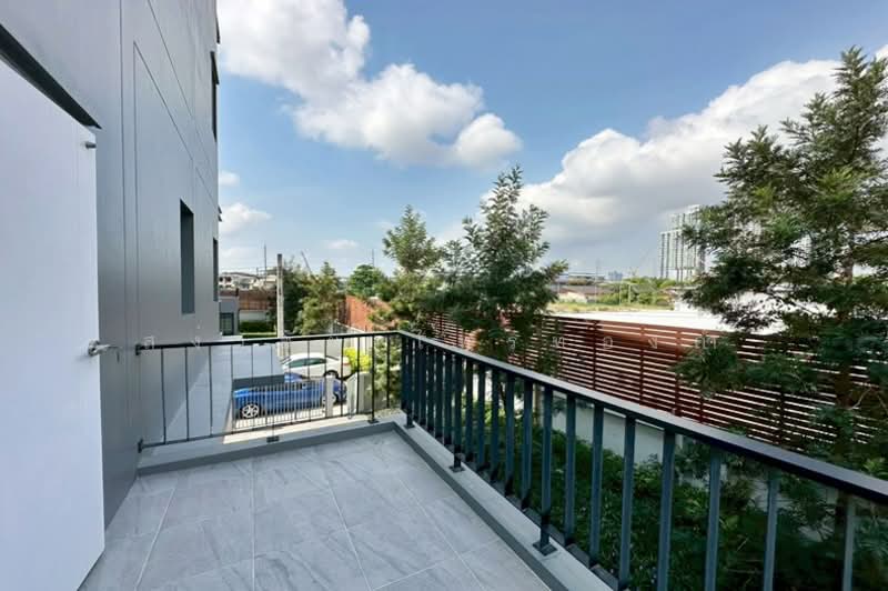 THE TRIPLE Sukhumvit 113, Samut Prakan, 1188 Sukhumvit 113, Samrong Nua, Muang Samut Prakarn, Samut Prakan, 3 Bedrooms, 240 sqm, Townhouse For Sale, by สง่าชัย ไทรทองคำ, 500165702 - DDproperty.com