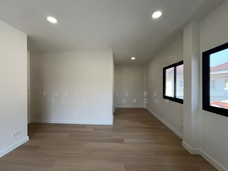 Perfect Place Rattanathibet (Saima Soi 3), Nonthaburi, Sai Ma, Muang Nonthaburi, Nonthaburi, 4 Bedrooms, 320 sqm, Single Detached House For Sale, by Forty-Six Real Estate Group, 500165704 - DDproperty.com