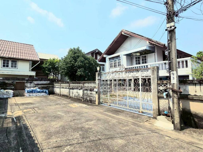 ขาย บ้านเดี่ยว หลังมุม หมู่บ้าน เทพประทาน บางกรวย, นนทบุรี, บางกรวย, บางกรวย, นนทบุรี, 150 ตร.ม., บ้านเดี่ยว ขาย, โดย กรณวัสส์ กัณฑวัสส์วงส์, 500165720 - DDproperty.com