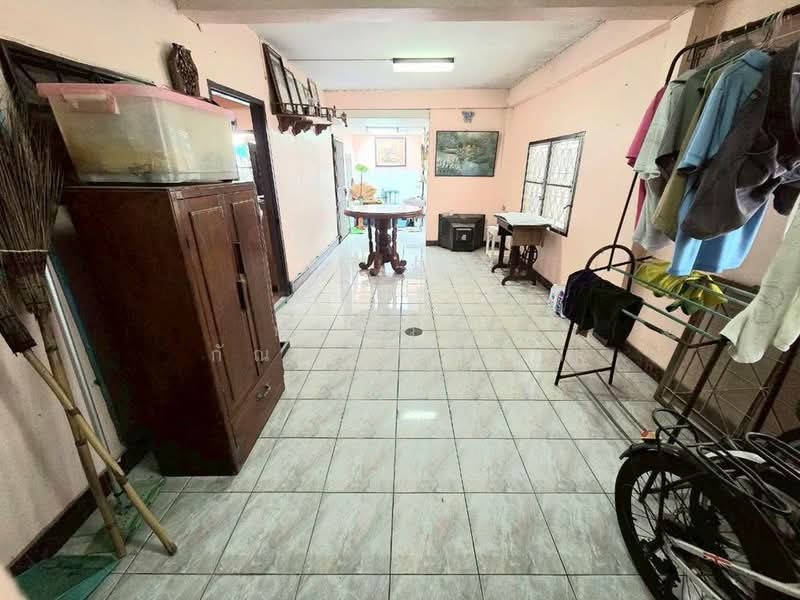 ขาย บ้านเดี่ยว หลังมุม หมู่บ้าน เทพประทาน บางกรวย, Nonthaburi, Bang Kruai, Bang Kruai, Nonthaburi, 5 Bedrooms, 150 sqm, Single Detached House For Sale, by กรณวัสส์ กัณฑวัสส์วงส์, 500165720 - DDproperty.com