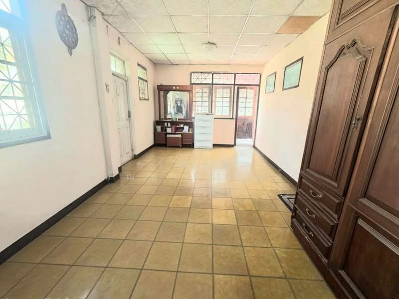 ขาย บ้านเดี่ยว หลังมุม หมู่บ้าน เทพประทาน บางกรวย, Nonthaburi, Bang Kruai, Bang Kruai, Nonthaburi, 5 Bedrooms, 150 sqm, Single Detached House For Sale, by กรณวัสส์ กัณฑวัสส์วงส์, 500165720 - DDproperty.com