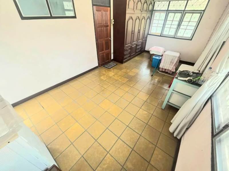 ขาย บ้านเดี่ยว หลังมุม หมู่บ้าน เทพประทาน บางกรวย, Nonthaburi, Bang Kruai, Bang Kruai, Nonthaburi, 5 Bedrooms, 150 sqm, Single Detached House For Sale, by กรณวัสส์ กัณฑวัสส์วงส์, 500165720 - DDproperty.com