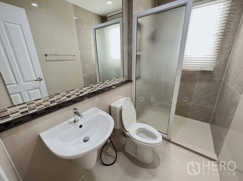 ขายบ้านเดี่ยว ปทุมธานี แกรนดิโอ วิภาวดี-รังสิต BRE25632, ปทุมธานี, คลองหนึ่ง, คลองหลวง, ปทุมธานี, 167 ตร.ม., บ้านเดี่ยว ขาย, โดย Hero Realtor Co., Ltd., 500165739 - DDproperty.com