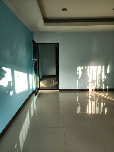 Au Thong Place 2, Pathum Thani, Khu Khot, Lam Luk Ka, Pathum Thani, 3 Bedrooms, 130 sqm, Townhouse For Sale, by Connex Property, 500165740 - DDproperty.com