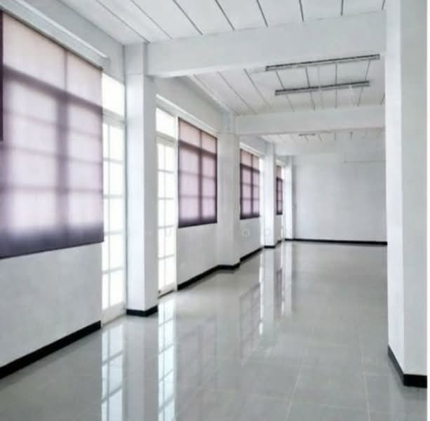 For Rent: 3.5-Storey Commercial Building (5 Combined Connected Units) | Prime Location Sukhumvit 101, Bangkok, ซอย สุขุมวิท 101/1, Bang Chak, Phra Khanong, Bangkok, , 1,200 sqm, Shophouse For Rent, by Khun Poon, 500165750 - DDproperty.com