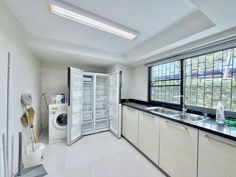 Casalunar Paradiso, Chon Buri (Pattaya), Sukhumvit Road, Saen Suk, Muang Chon Buri, Chon Buri (Pattaya), 3 Bedrooms, 300 sqm, Condo For Rent, by Paula ., 500165752 - DDproperty.com