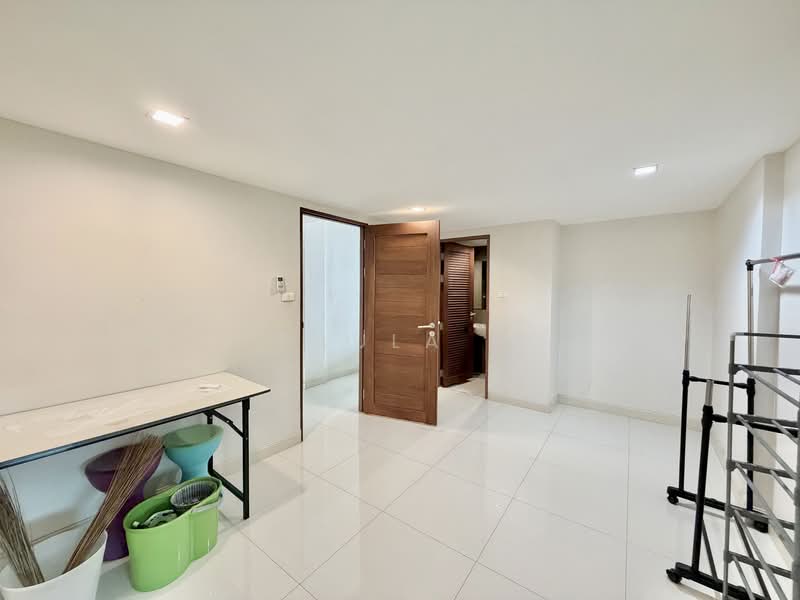 Casalunar Paradiso, Chon Buri (Pattaya), Sukhumvit Road, Saen Suk, Muang Chon Buri, Chon Buri (Pattaya), 3 Bedrooms, 300 sqm, Condo For Rent, by Paula ., 500165752 - DDproperty.com