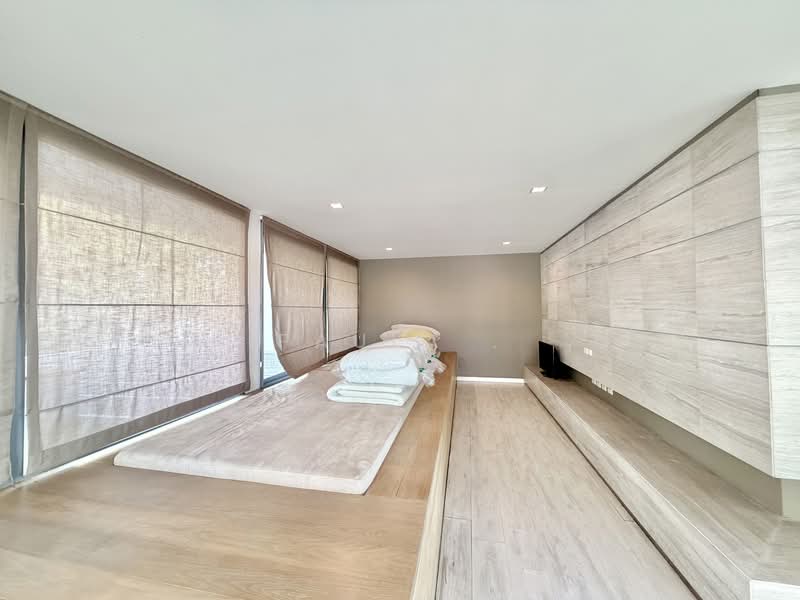 Casalunar Paradiso, Chon Buri (Pattaya), Sukhumvit Road, Saen Suk, Muang Chon Buri, Chon Buri (Pattaya), 3 Bedrooms, 300 sqm, Condo For Rent, by Paula ., 500165752 - DDproperty.com