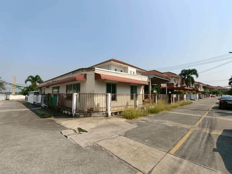 หมู่บ้านโฮมการ์เด้นวิลล์ สามยอด 1 ตำบลสุรนารี อำเภอเมืองนครราชสีมา จังหวัดนครราชสีมา, Nakhon Ratchasima, Suranari, Muang Nakhon Ratchasima, Nakhon Ratchasima, 3 Bedrooms, 380 sqm, Single Detached House For Sale, by ภัทรนัน อิศรางกูร ณ อยุธยา, 500165789 - DDproperty.com